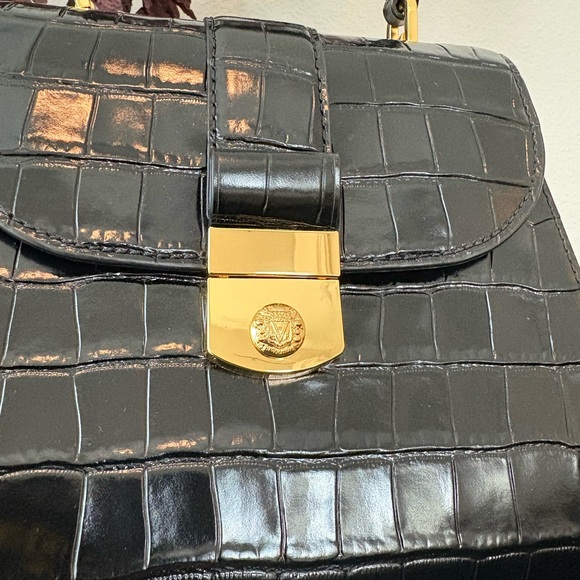 Veronica Beard Croc-Embossed Crest Lock Bag - Picture 5 of 12